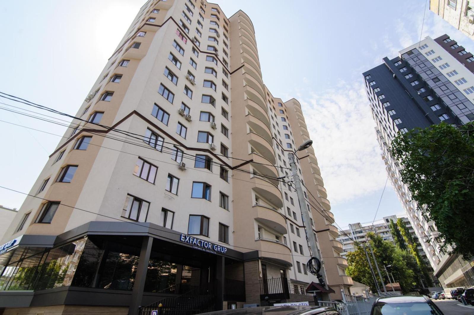 Extra Grand Lev Tolstoi Two Bedrooms Кишинів Екстер'єр фото