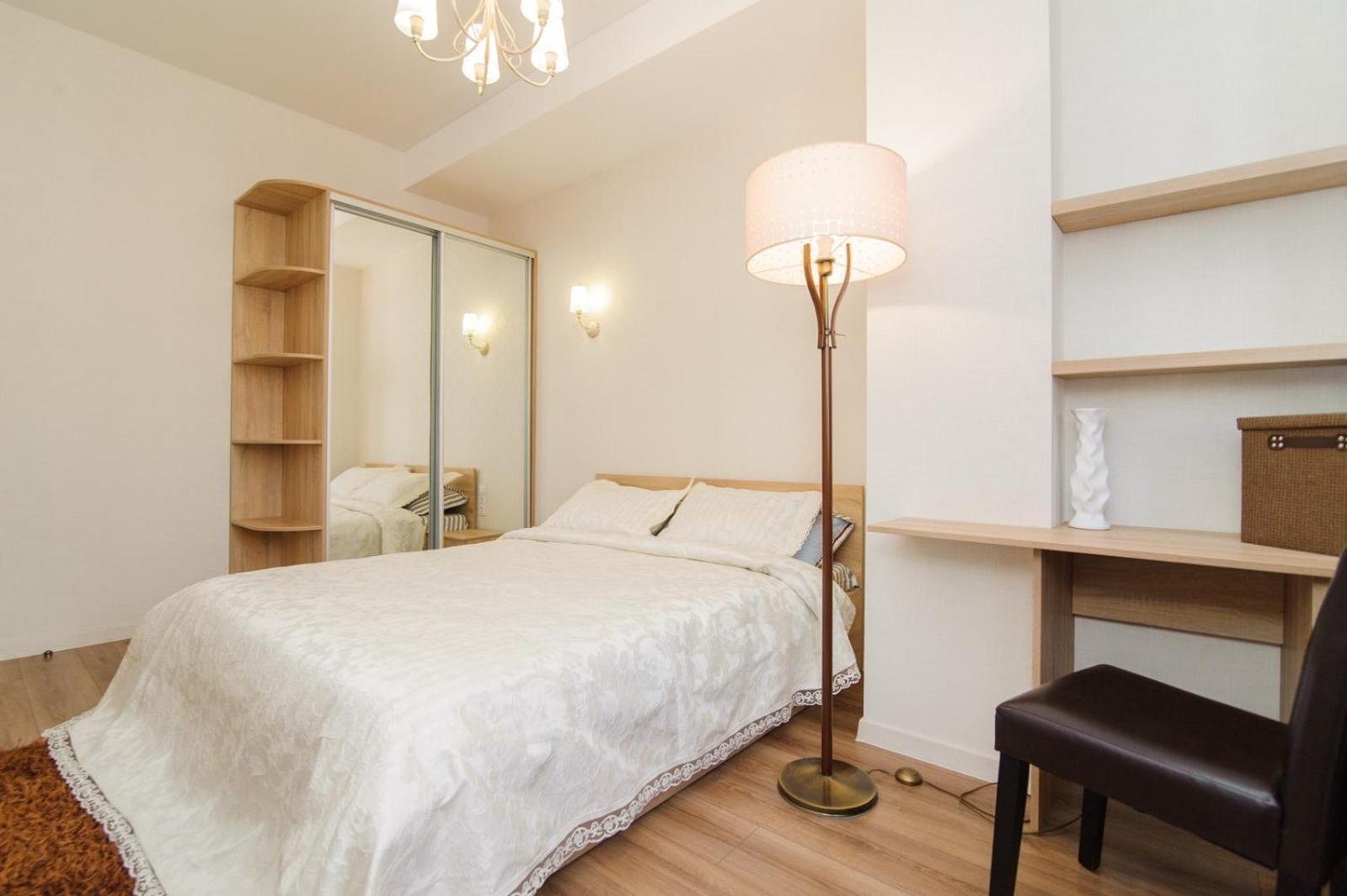 Extra Grand Lev Tolstoi Two Bedrooms Кишинів Екстер'єр фото