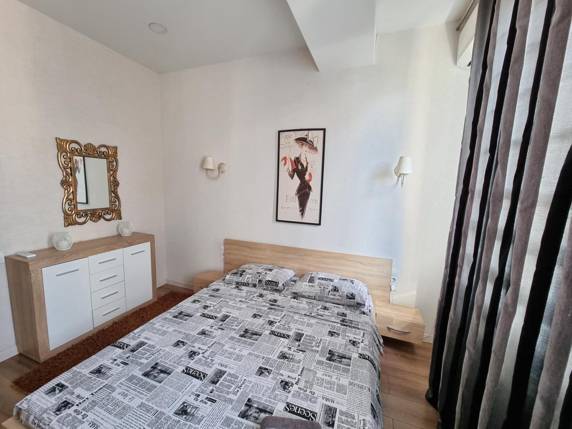 Extra Grand Lev Tolstoi Two Bedrooms Кишинів Екстер'єр фото